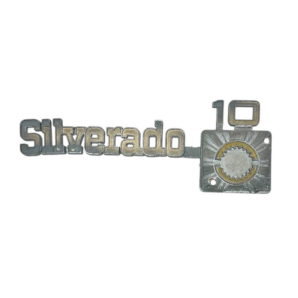 73-80‎ Chevrolet Chevy Silverado 10 Truck Fender Emblem 1973-1980 OEM Vintage